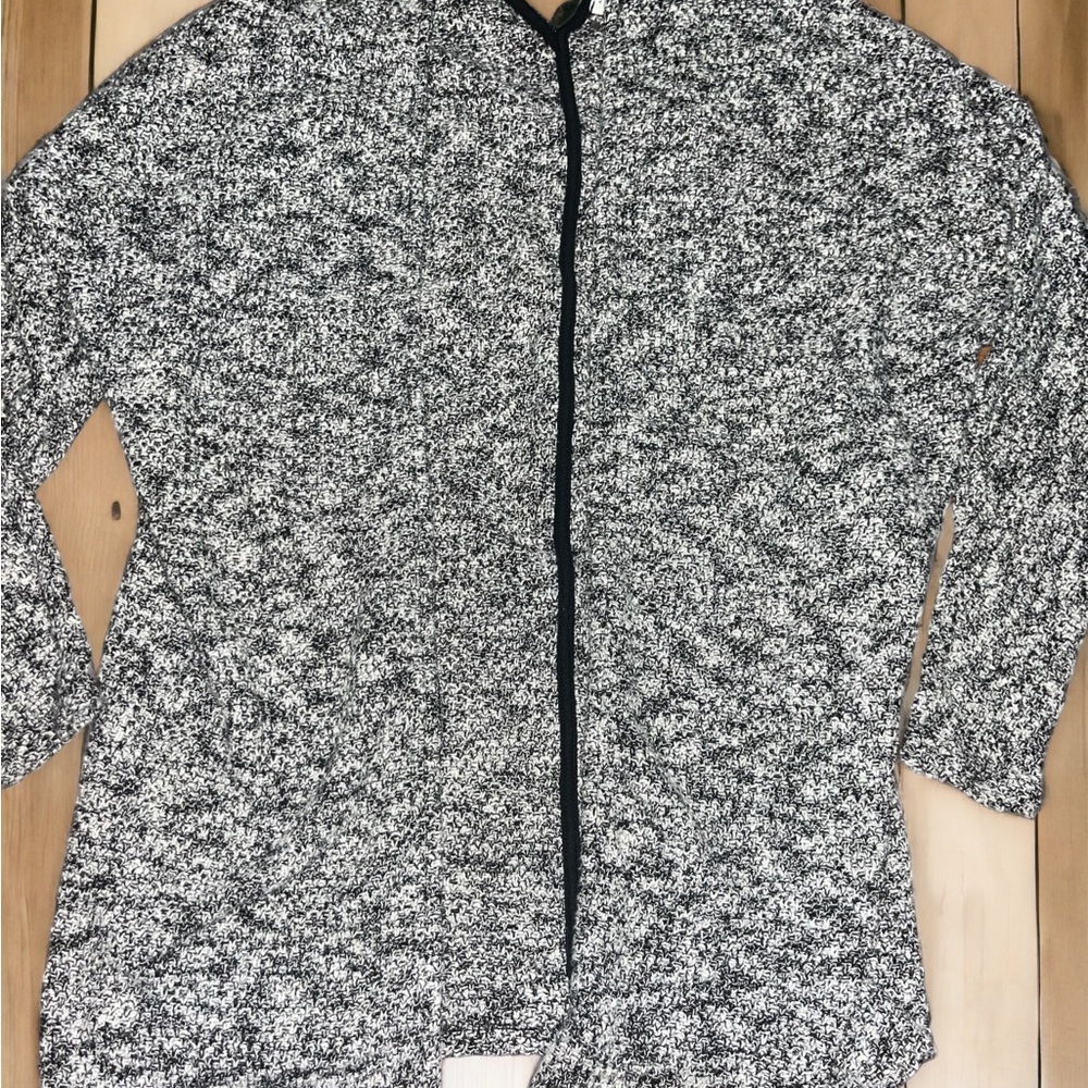 American Eagle Black/Gray Cardigan XS